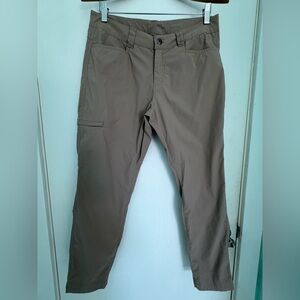 Gerry Women’s Taupe Hiking Pants – Lightweight Outdoor Utility Medium